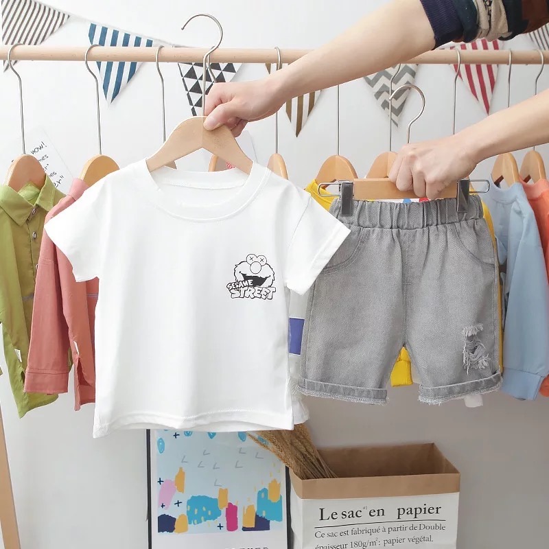 AB17 - SESAME suit for boys